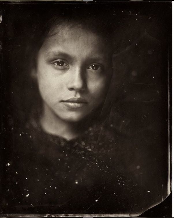 Снимая детей, фотограф использует 166-летнюю технику и результат потрясает 