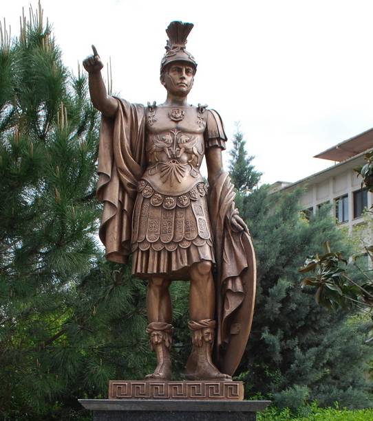 Тень великого Александра Тень великого Александра