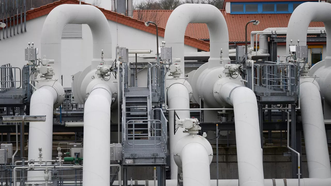 Uniper и RWE получили письмо "Газпрома" о форс-мажоре по поставкам газа. "Газпром" зафиксировал новый суточный рекорд поставок газа в Китай геополитика