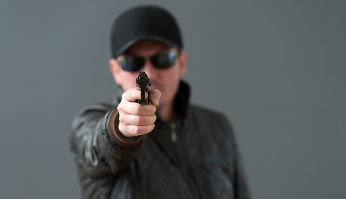 Житель Кузбасса незаконно переделал сигнальный пистолет в боевой