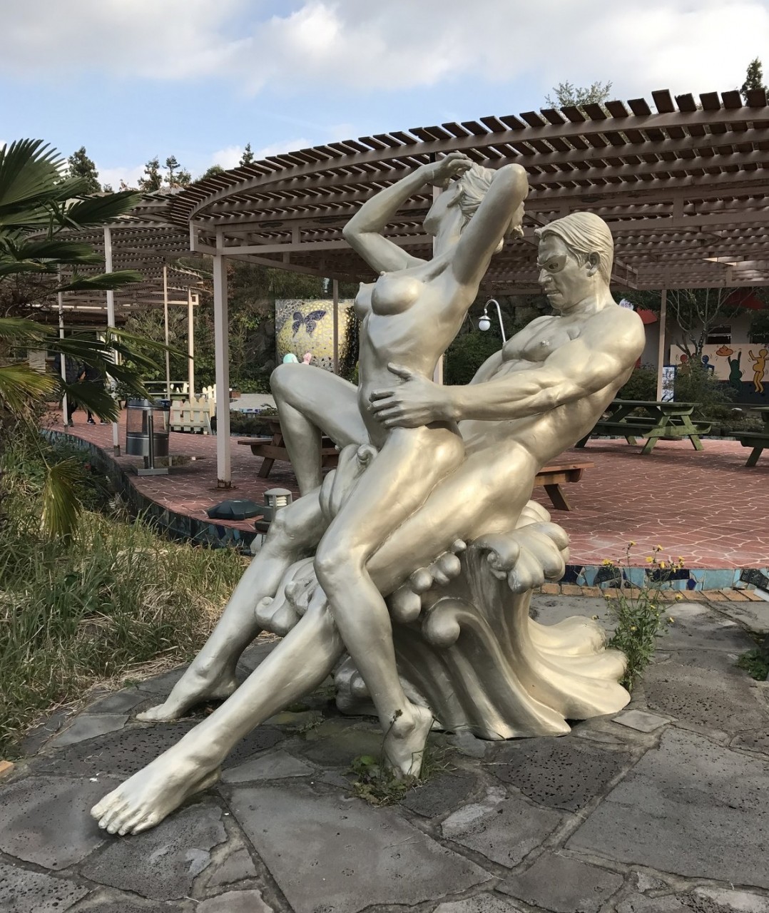 Только для взрослых: секс-парк в Южной Корее парк, секс, скульптура, южная корея