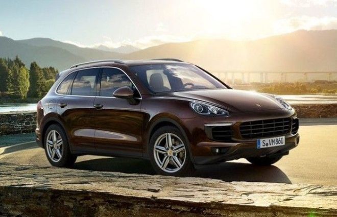 Немецкий спортивный кроссовер Porsche Cayenne 2018 года Фото cheatsheetcom