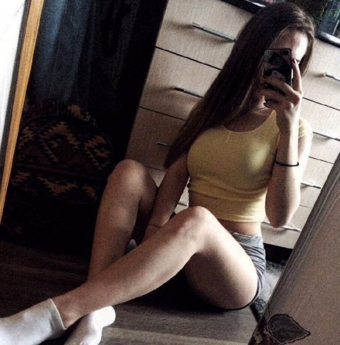 Девушки из социальных сетей Девушки из социальных сетей