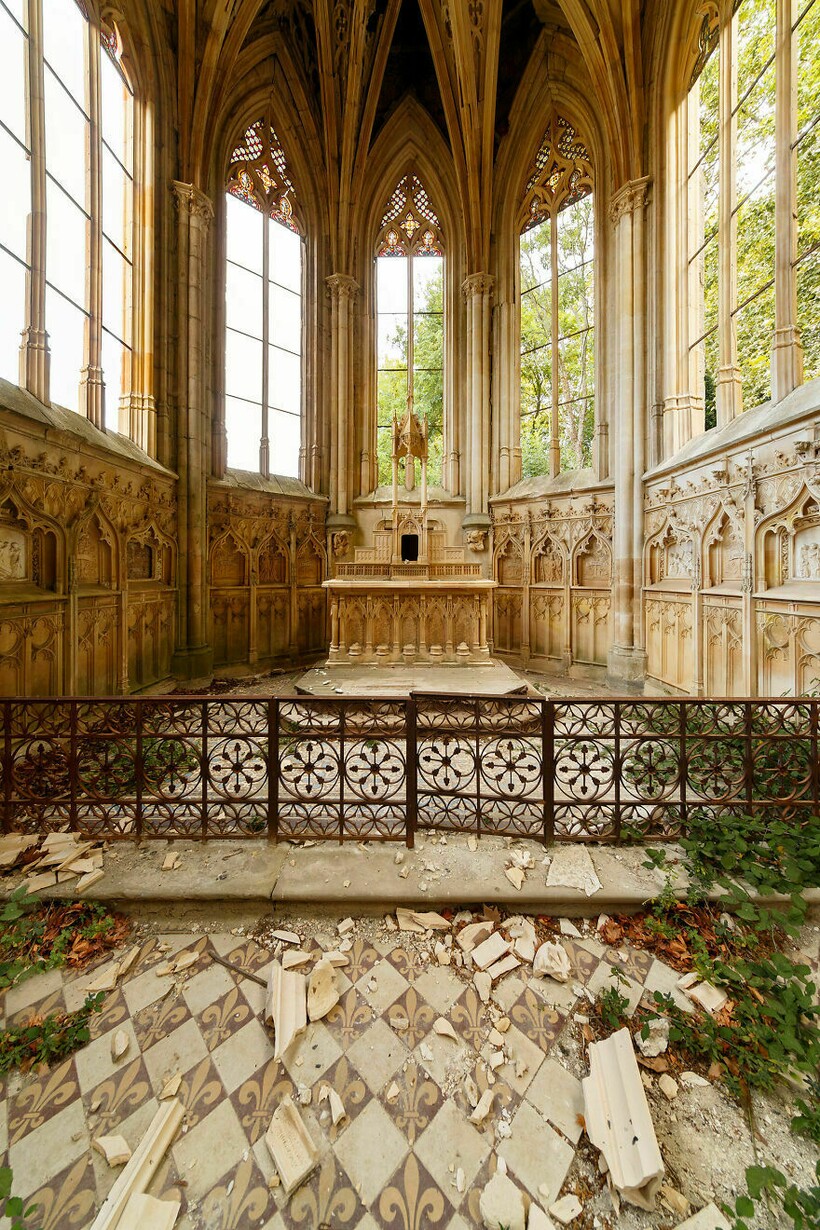 14 потрясающих снимков заброшенных церквей Европы, которые давно забыты