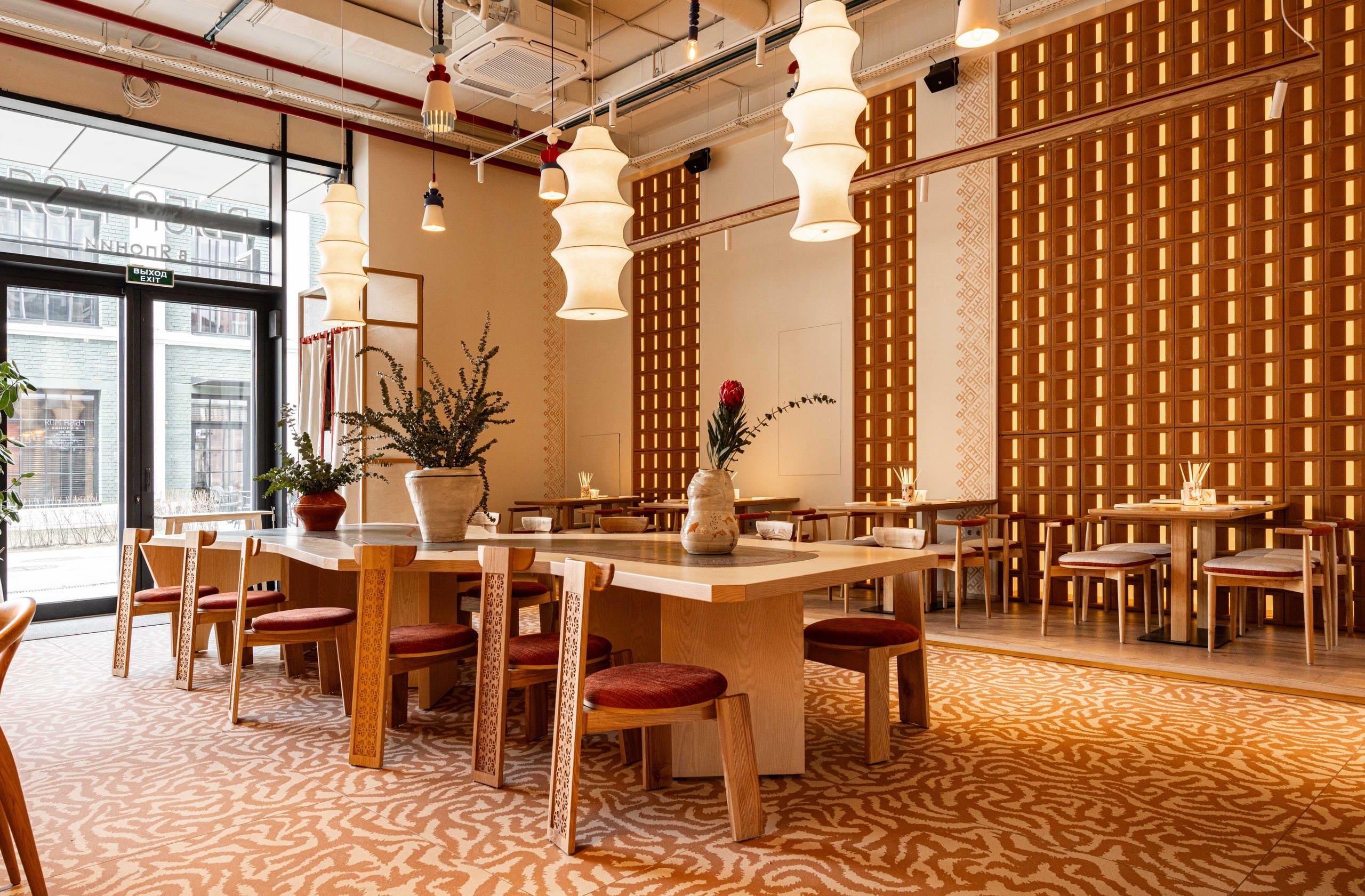 Бургер с лососем и банановое какао: что попробовать в ресторанах Москвы в апреле 2026 апреля, «Рыба, соусом, блюда, вошли, формат, космическим, ресторан, растительном, группы, молоке, актрисами, появились, Stars, Alaska, «Честная, ресторанах, меню —, позиций, заказе