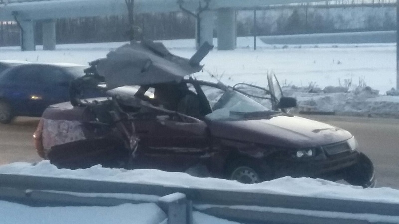 В Ярославле водитель впал в кому после страшного ДТП