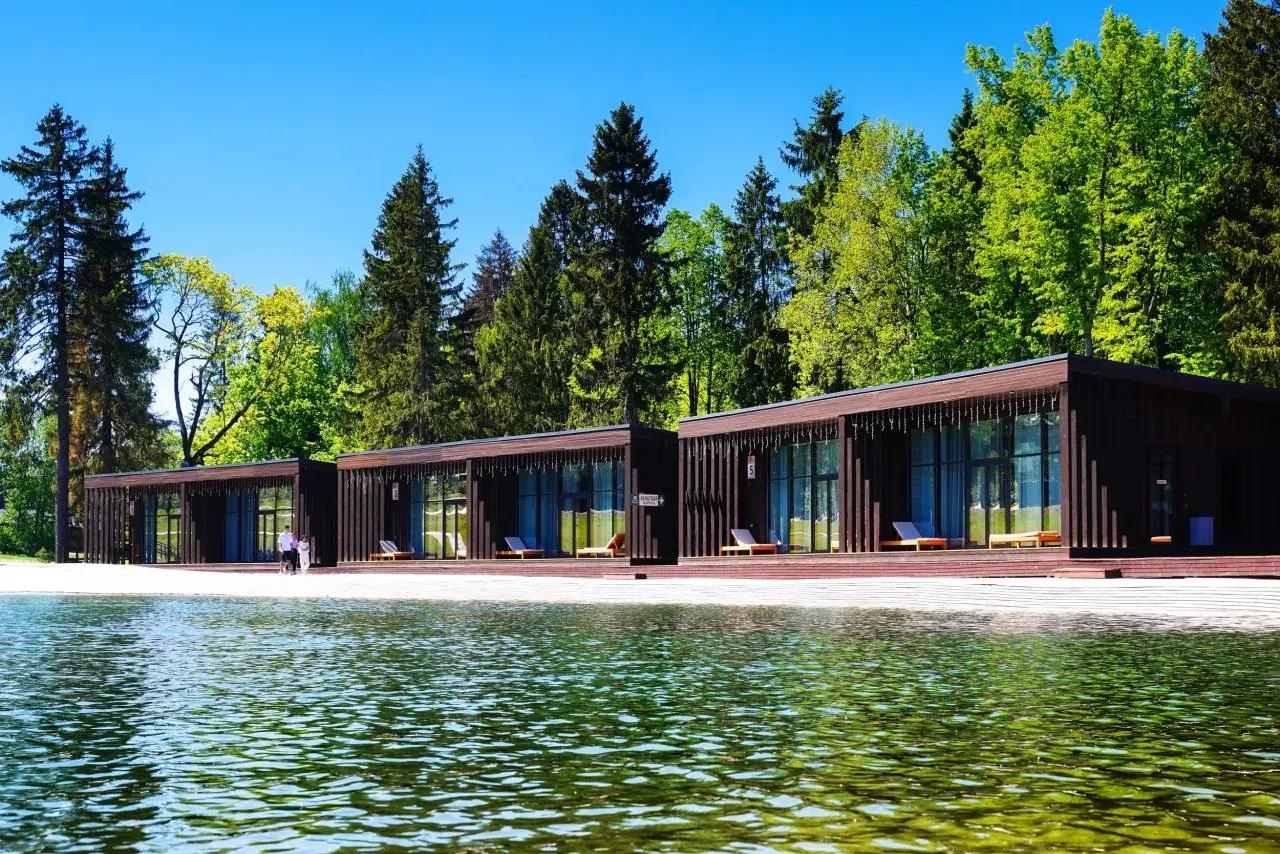 Куда поехать на майские праздники в Подмосковье: 7 проверенных парк-отелей с бассейнами Московская, можно, область, территория, также, отдыха, городской, бассейн, пруда, детей, анимация, округ, бассейном, сауны, берегу, веревочный, который, ресторан, апреля, Подмосковья