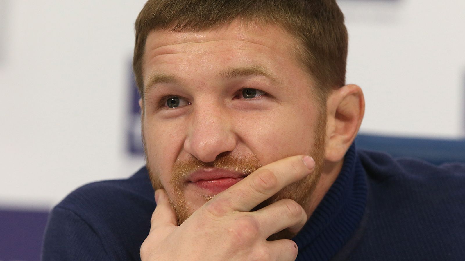 Российский боец MMA Минеев получил повестку из военкомата 