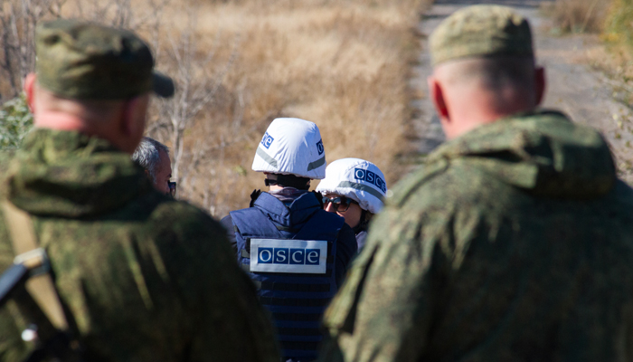 Украина не отодвигает войска. Зеленский развлекается. ЕС молчит Украина не отодвигает войска. Зеленский развлекается. ЕС молчит украина