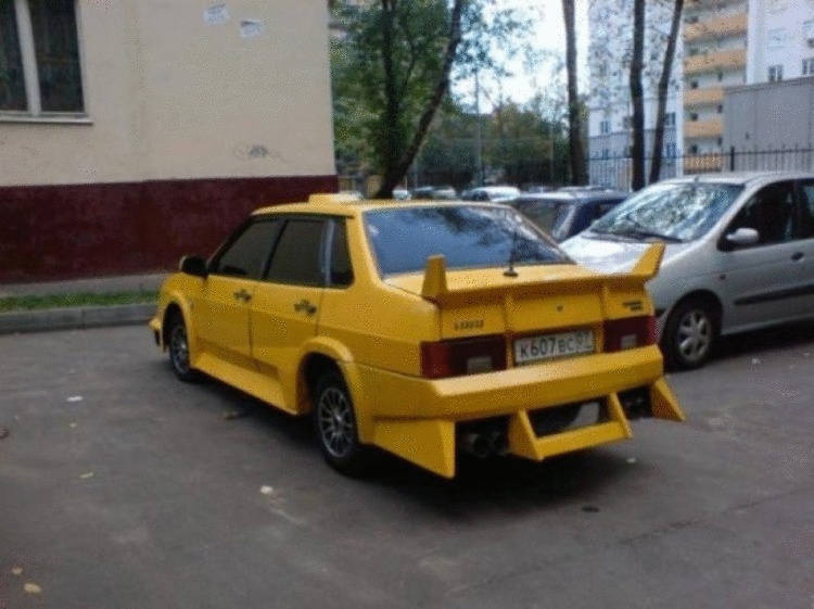 25 людей, которые сильно переборщили с тюнингом своих авто 