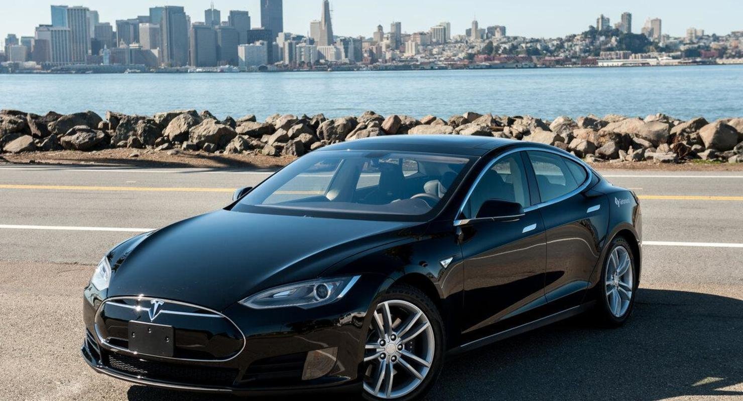Почему наблюдать за развитием General Motors интереснее, чем за Tesla? Почему наблюдать за развитием General Motors интереснее, чем за Tesla? Автомобили