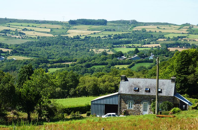 Это современный пейзаж той самой деревни - 