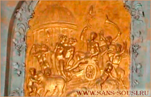 Вестибюль. Настенный рельеф. Парк Сан-Суси. Потсдам, Германия / www.sans-souci.ru