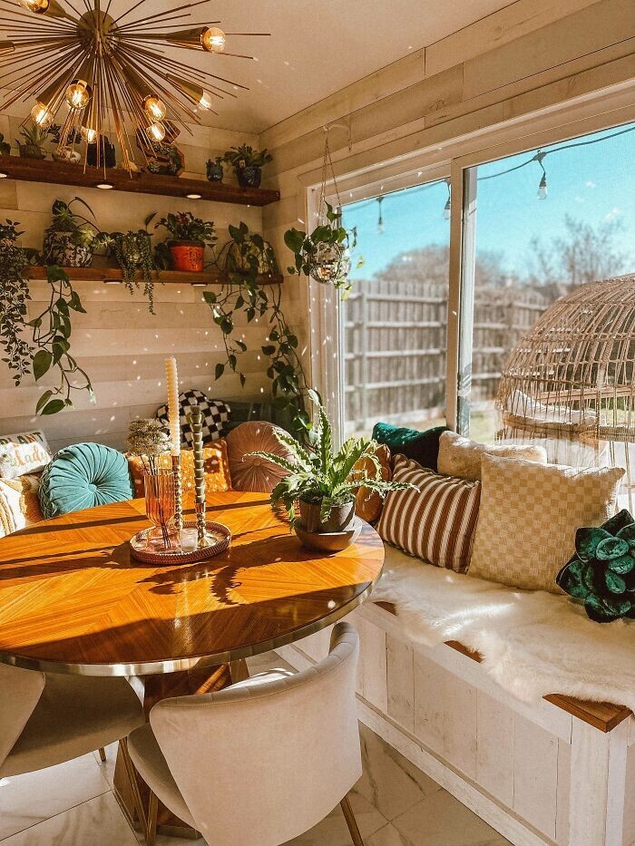 25 уютных уголков у окна, на которых хочется подолгу сидеть идеи для дома,интерьер и дизайн