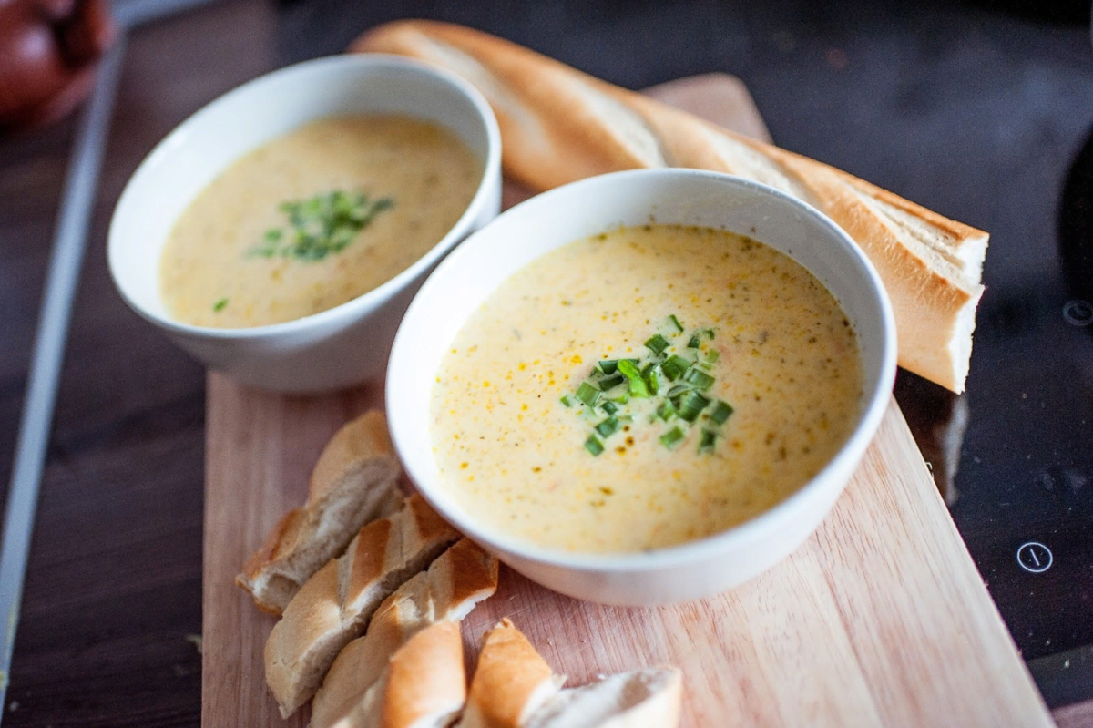 Сырный суп с плавленным сыром - самый быстрый рецепт