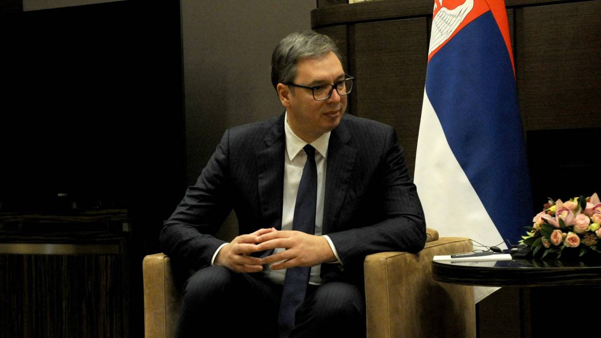 Президент Сербии Вучич: Белград никогда не отвернется от Москвы и Пекина Политика