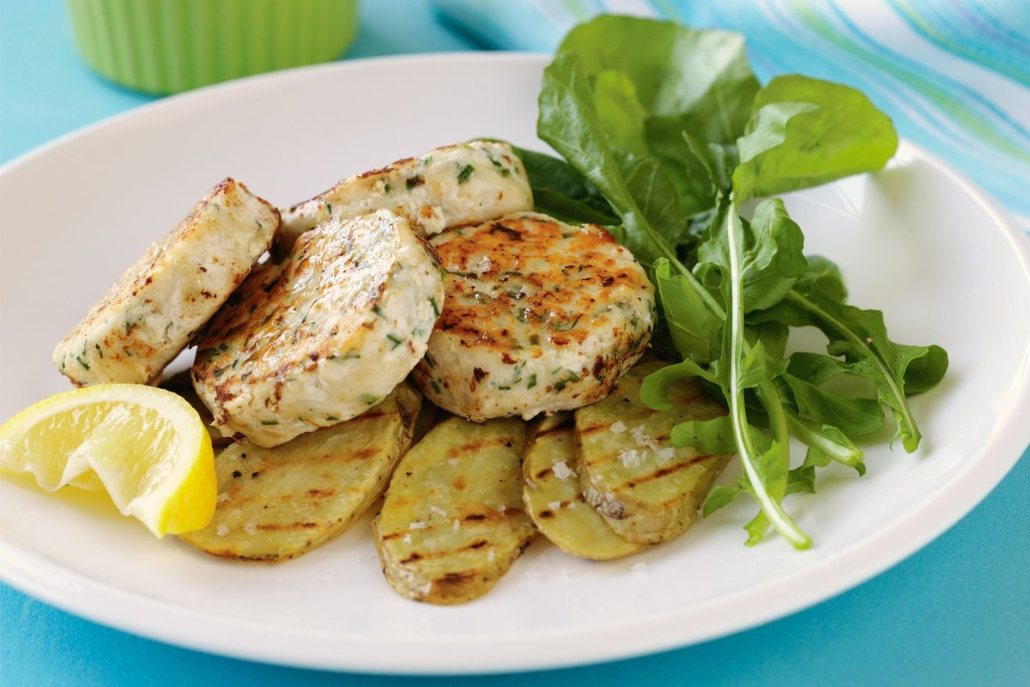 Рыбные котлеты на пару в мультиварке