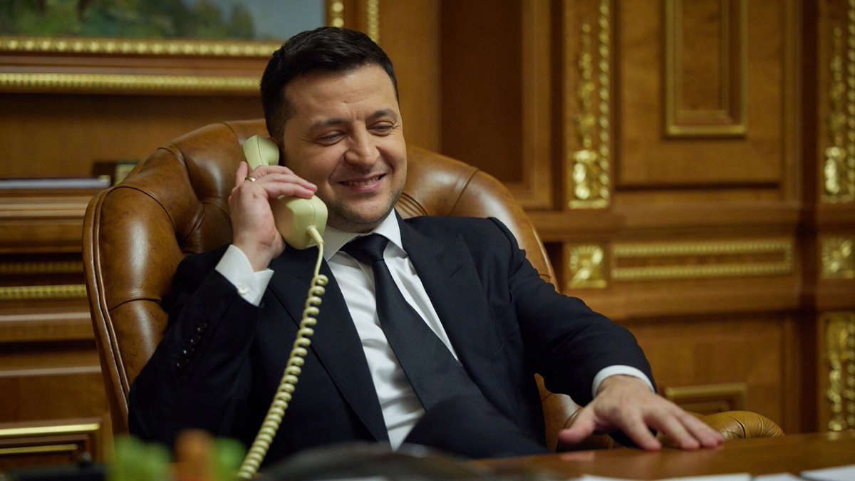 Глава Крыма Аксенов назвала Зеленского клоуном и наркоманом после очередного «стендапа»