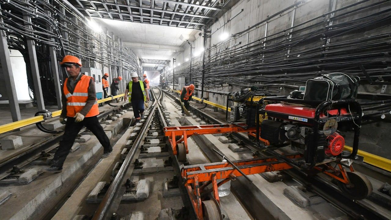 Екатеринбургское метро планируют продлить на одну станцию Общество