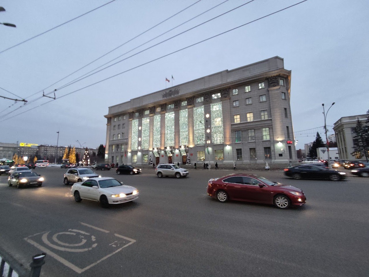 Мэру Новосибирска Кудрявцеву внесли представление из-за ДТП со школьником