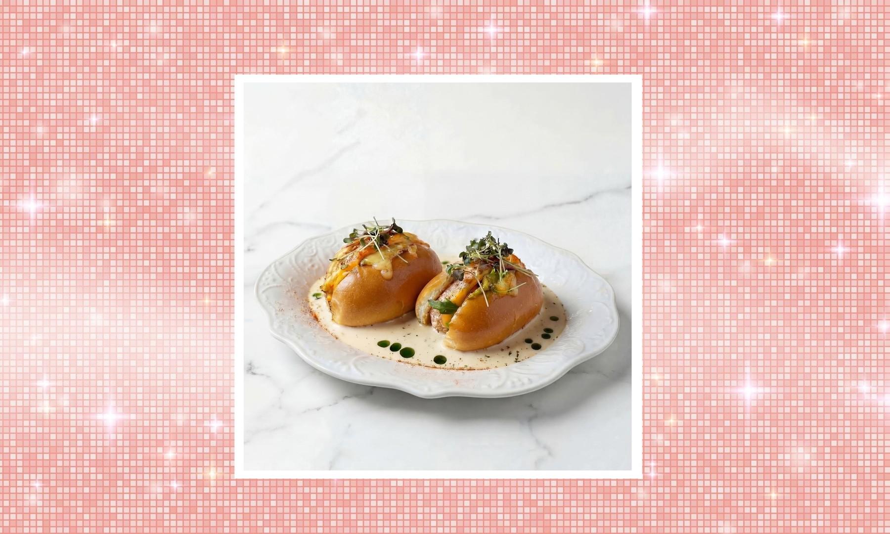 Бургер с лососем и банановое какао: что попробовать в ресторанах Москвы в апреле 2026