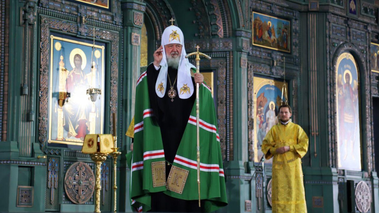 Патриарх Кирилл прибыл в Петербург на праздник перенесения мощей Александра Невского Патриарх Кирилл прибыл в Петербург на праздник перенесения мощей Александра Невского Общество