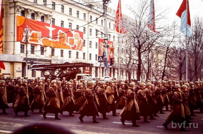 Ноябрьские праздники в СССР: как это было