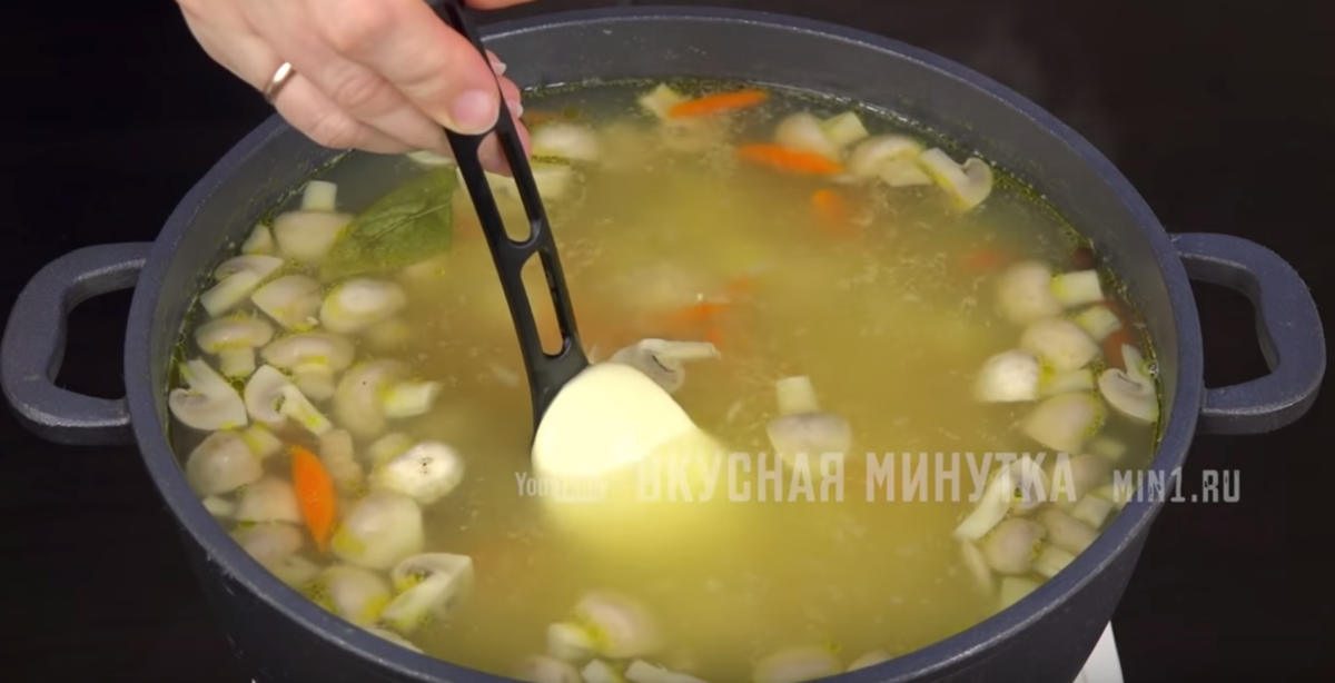 Сырный суп: мой любимый рецепт (муж по два раза за добавкой ходит)