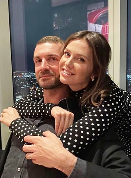 Ставрос Ниархос отметил день рождения вместе с Дашей Жуковой на онлайн-вечеринке Звезды,Звездные пары