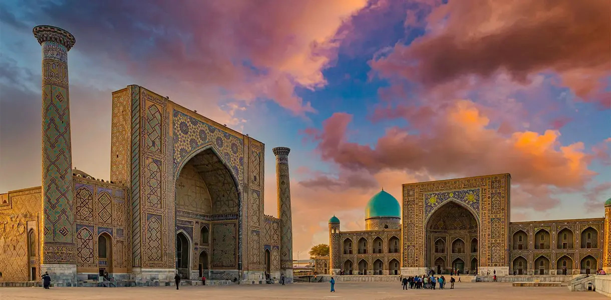 Люди в белых одеждах, или Влияние манихейства на становление ислама в Средней Азии