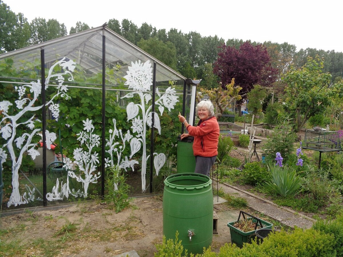 Дача оне. Голландская дача. Dutch dacha.