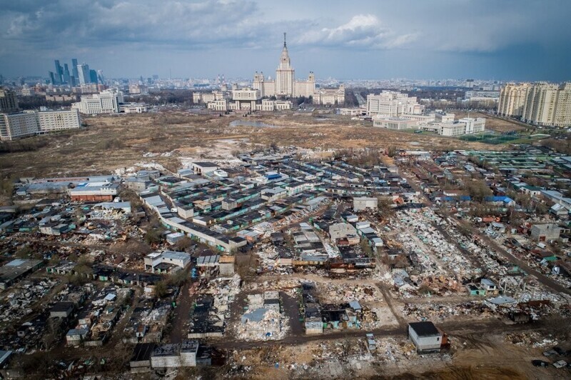 От криминального района и свалки до Инновационного центра МГУ. Фото до/после⁠⁠