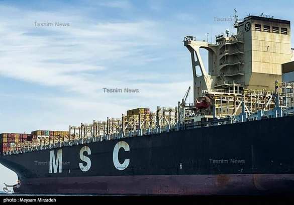 КСИР сообщил о захвате двух огромных контейнеровозов в Ормузском проливе (ФОТО) | Русская весна