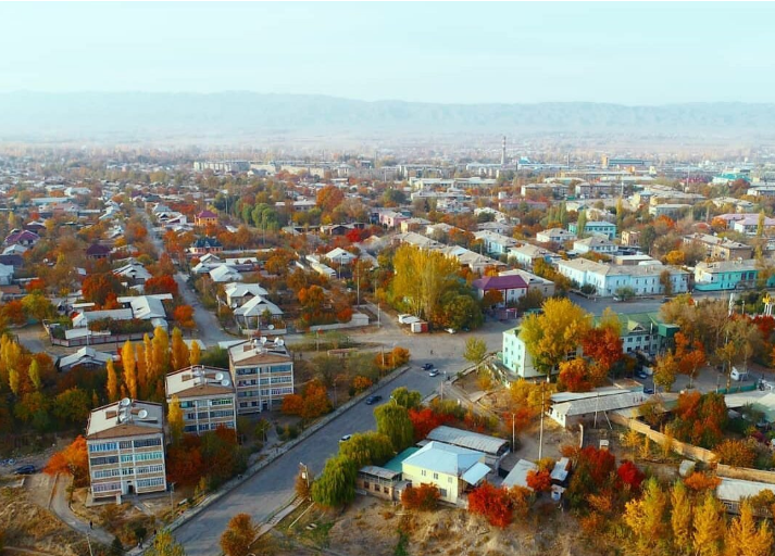 Юго-западный "аппендикс" Киргизии называется Баткенская область. Особенность региона - невменяемые границы и шесть узбекских и таджикских анклавов внутри.-3