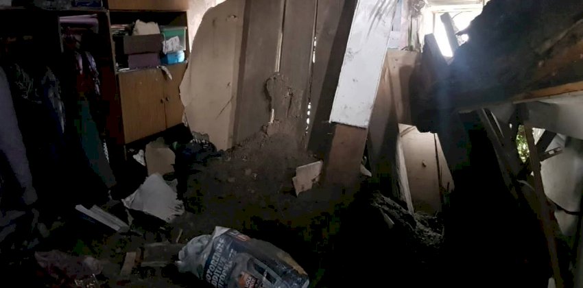 Женщина с ребенком погибли при обрушении потолка в частном доме в Барнауле