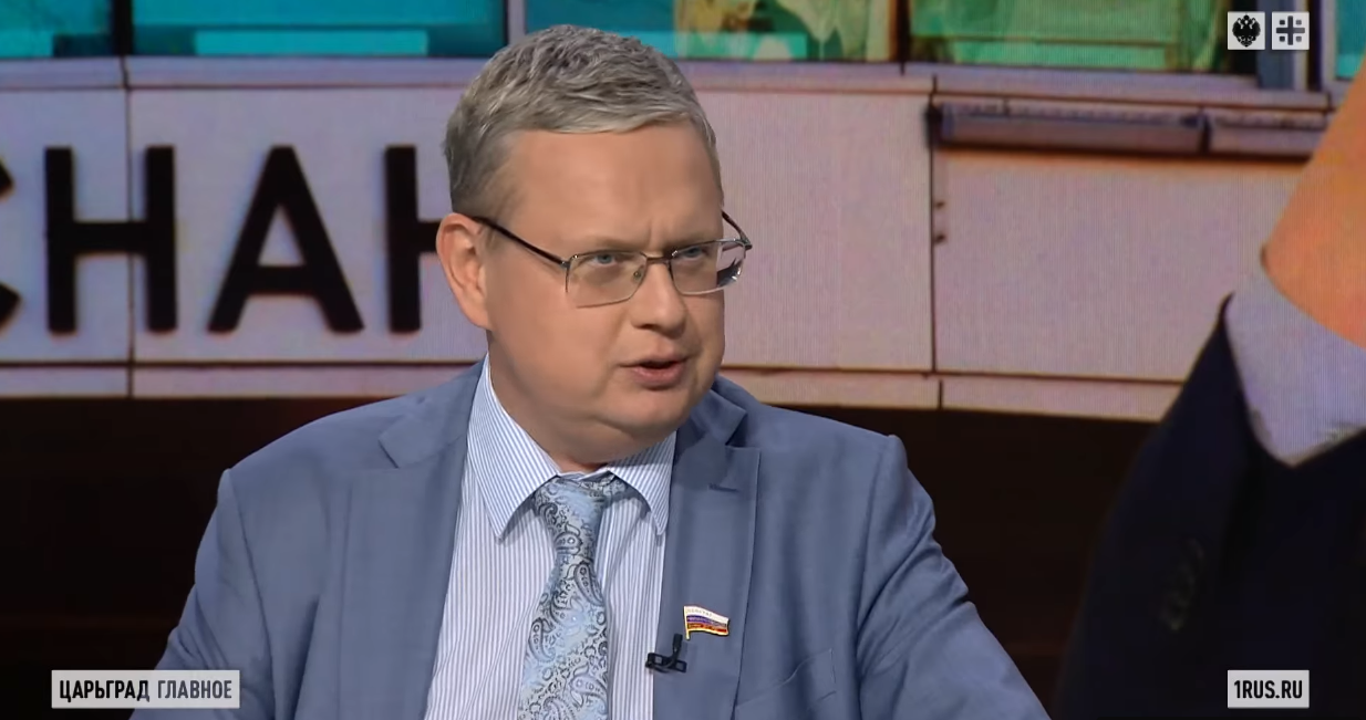 РЕАНИМАЦИЯ ЧУБАЙСА - СИГНАЛ КРЕМЛЮ. ОЧЕВИДНЫЕ И НЕВЕРОЯТНЫЕ ВЕРСИИ РЕАНИМАЦИЯ ЧУБАЙСА - СИГНАЛ КРЕМЛЮ. ОЧЕВИДНЫЕ И НЕВЕРОЯТНЫЕ ВЕРСИИ россия