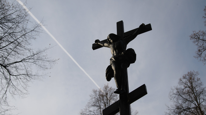 СКАНДАЛ СО СПИЛЕННЫМ КРЕСТОМ В ТАТАРСТАНЕ ПЫТАЮТСЯ РЕАНИМИРОВАТЬ