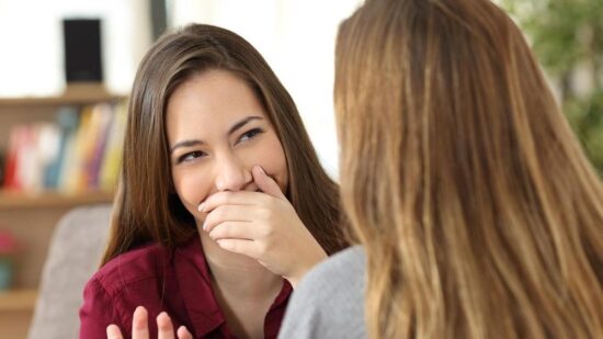 Снимите розовые очки: 5 опасных ловушек, в которые попадают оптимисты