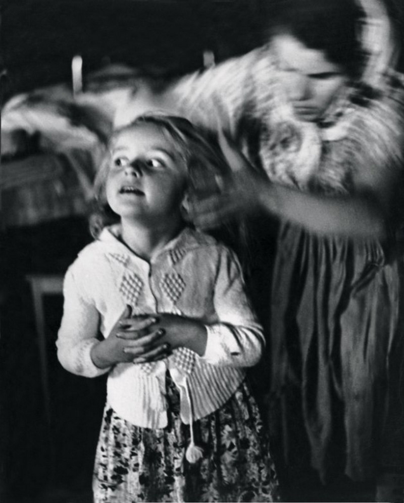 16 советских послевоенных фотографов: от аполитичной искренности к эротике и сюрреализму 16 советских послевоенных фотографов: от аполитичной искренности к эротике и сюрреализму