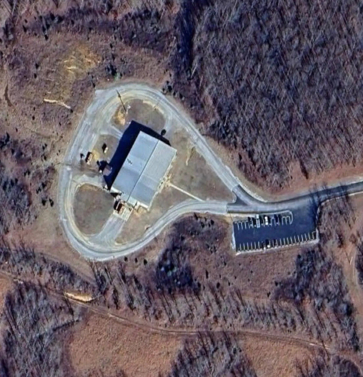 Мощный взрыв уничтожил военный завод по производству тротила в США