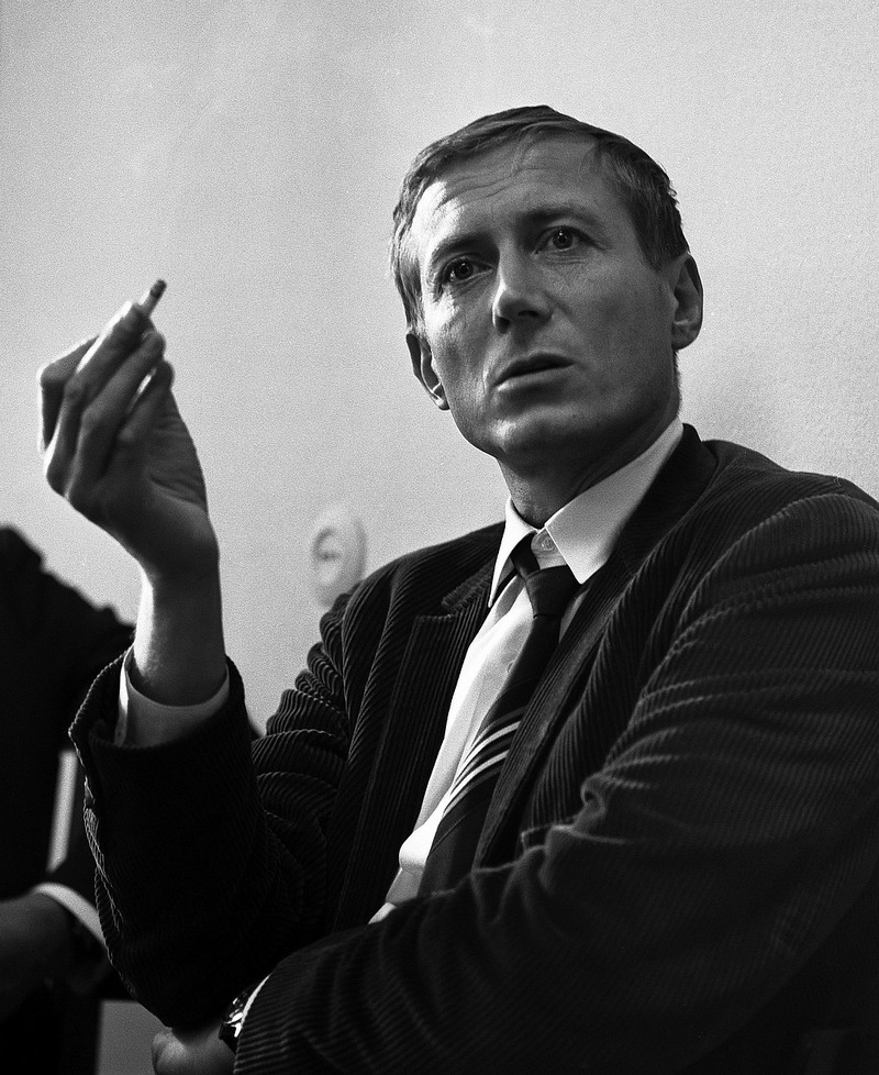 16 советских послевоенных фотографов: от аполитичной искренности к эротике и сюрреализму 16 советских послевоенных фотографов: от аполитичной искренности к эротике и сюрреализму