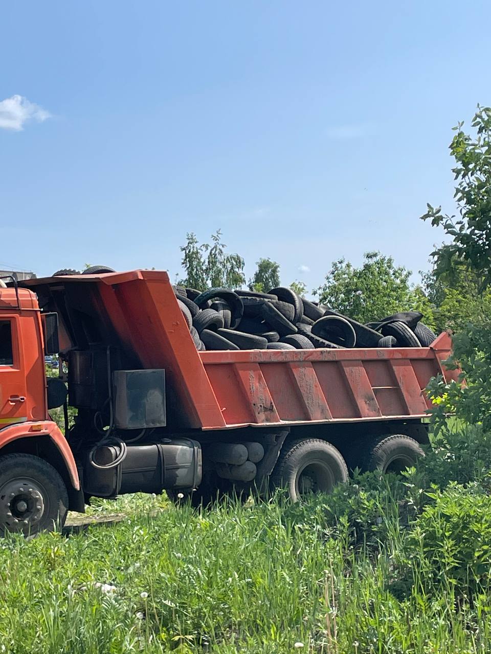 В Твери после субботников вывезли 1460 кубометров мусора