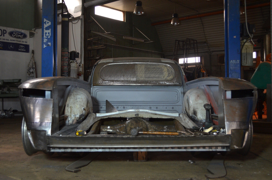 Самый широкий пикап на базе ГАЗ-3102 «Волга» из Пензы получил очень выразительную заднюю часть Самый широкий пикап на базе ГАЗ-3102 «Волга» из Пензы получил очень выразительную заднюю часть авто,авто и мото,автоновости