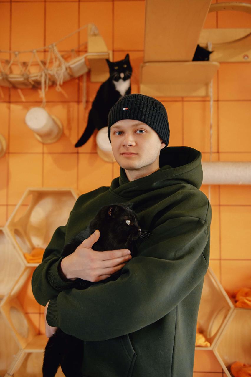 Ловец Владимир с оборудованием