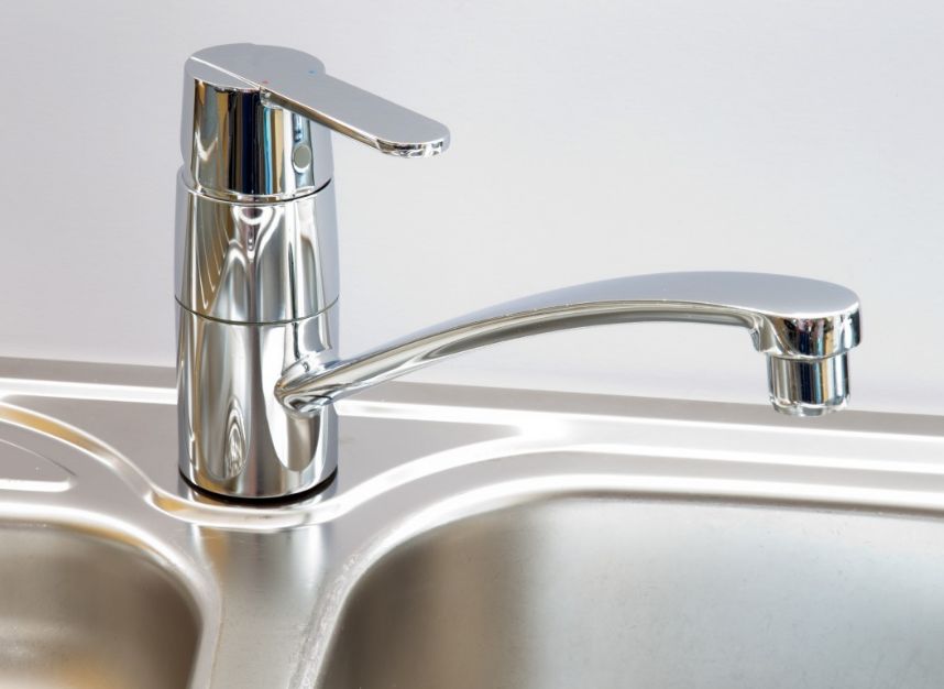 Около 40 тысяч человек в Новороссийске остались без холодной воды