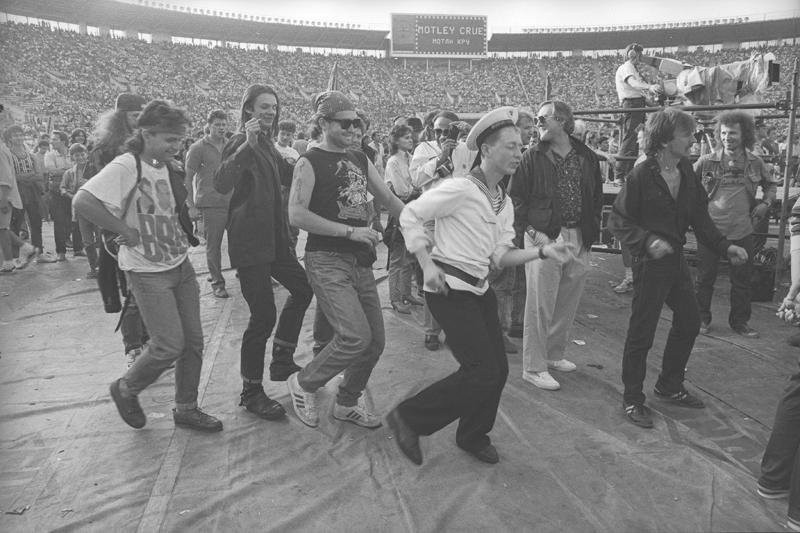 16 советских послевоенных фотографов: от аполитичной искренности к эротике и сюрреализму 16 советских послевоенных фотографов: от аполитичной искренности к эротике и сюрреализму