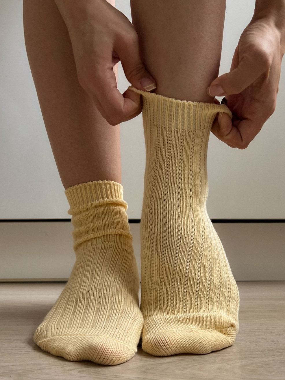 Следы от носков на ногах: опасный симптом или норма следы, стоит, носков, также, Тетер, носки, ногах, когда, которая, много, могут, долго, течение, организме, сидит, более, слишком, проблемами, симптомов, положении