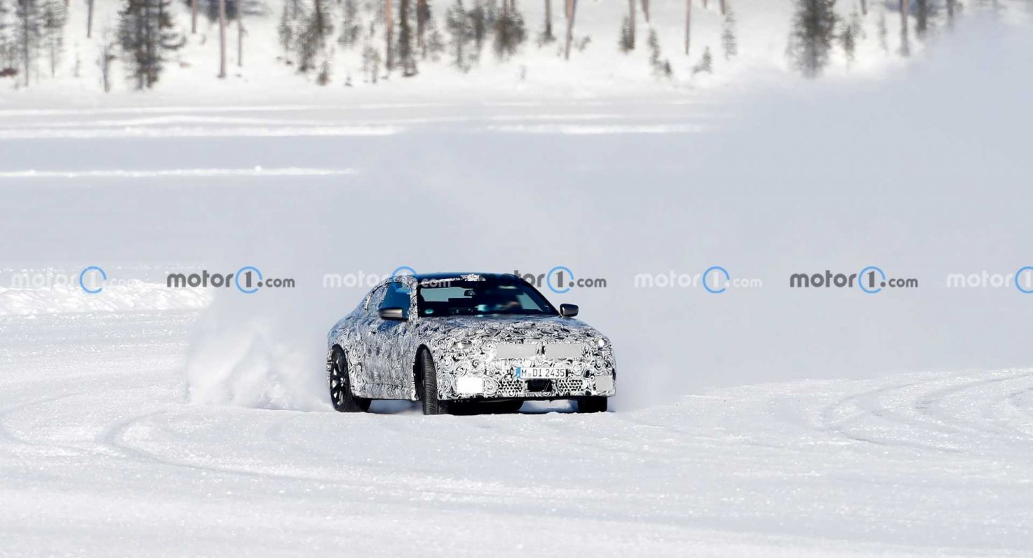 В поле зрения шпионов попал новый BMW M2 Автомобили