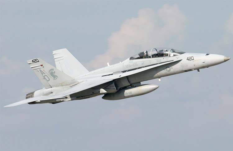 Морской удар: F/A-18 по-прежнему крут и актуален? Морской удар: F/A-18 по-прежнему крут и актуален? ввс