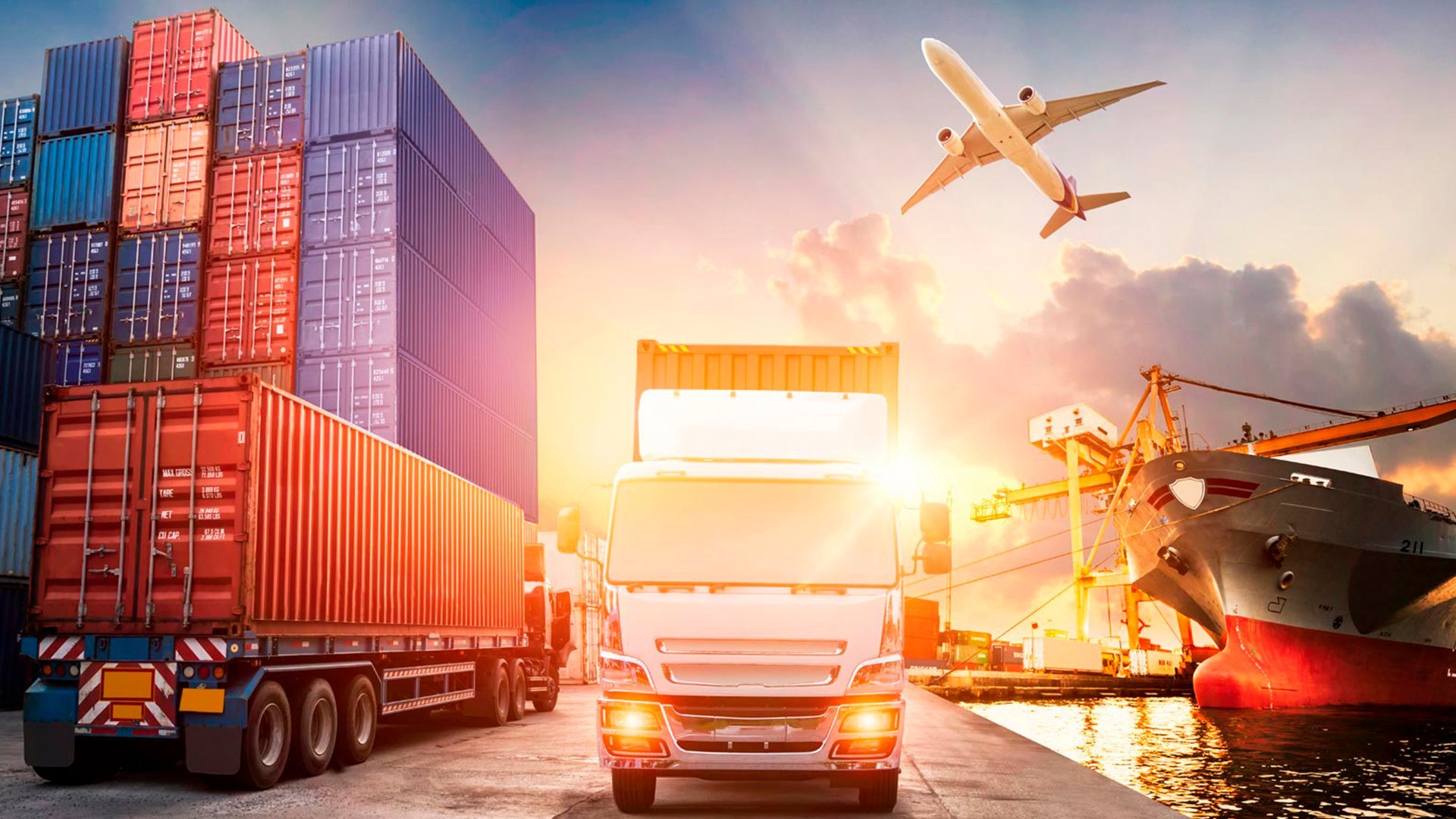 Тк логистика. Транспортная компания Cargo transport Logistics. Мультимодальные контейнерные перевозки. Карго Китай. Транспортный комплекс.